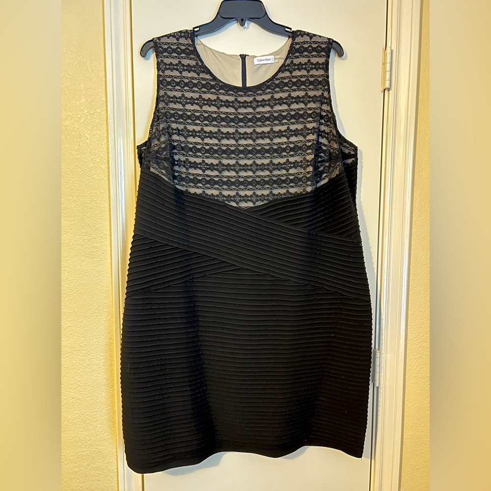 Calvin Klein Plus Size Black Lace Knee Length Dress, 22W